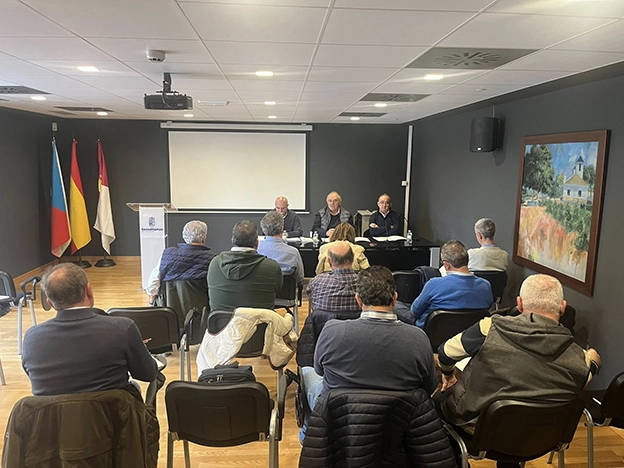 Sectorial del vino con la presencia de ASAJA Castilla La Mancha